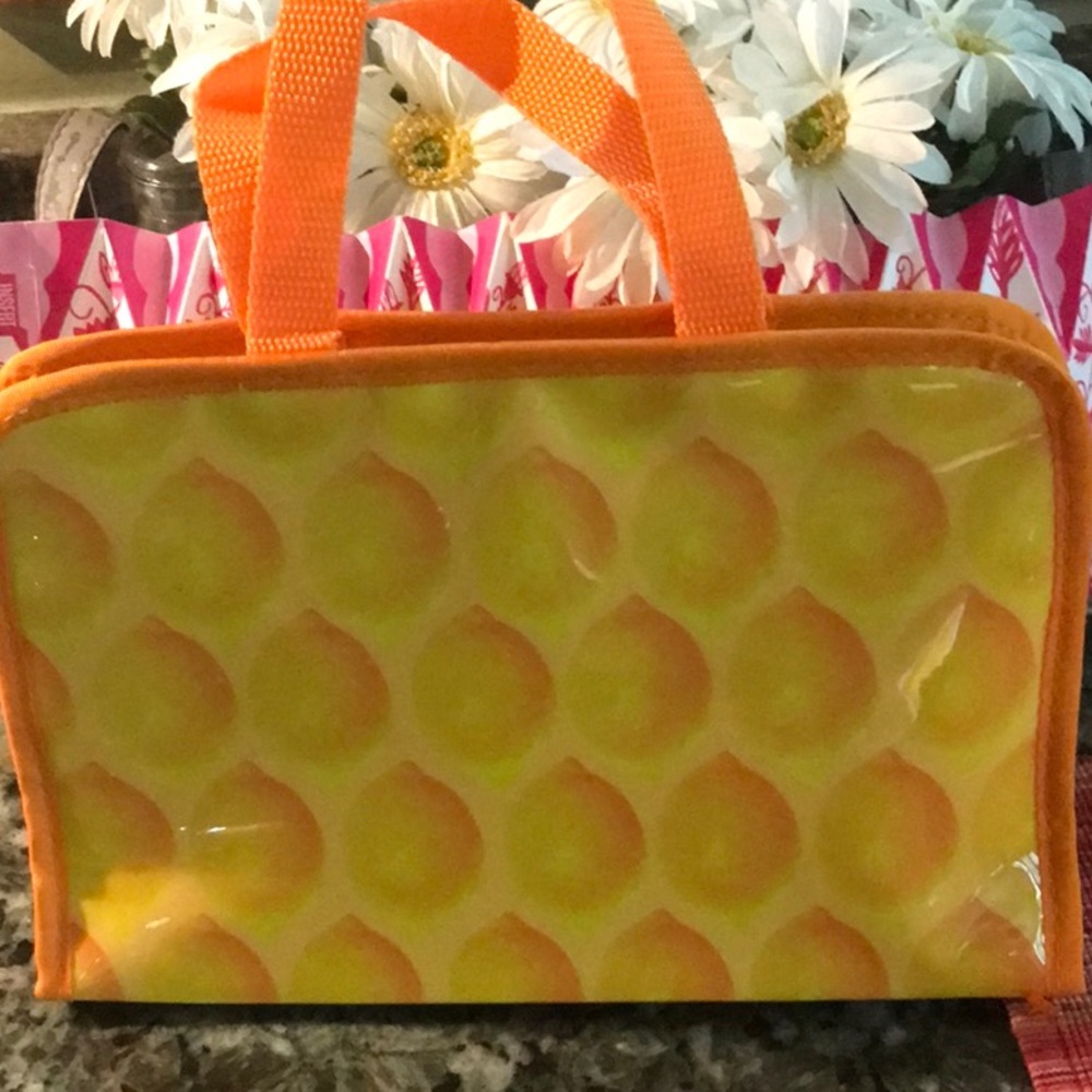 Avon lemon printed plastic cosmetic bag